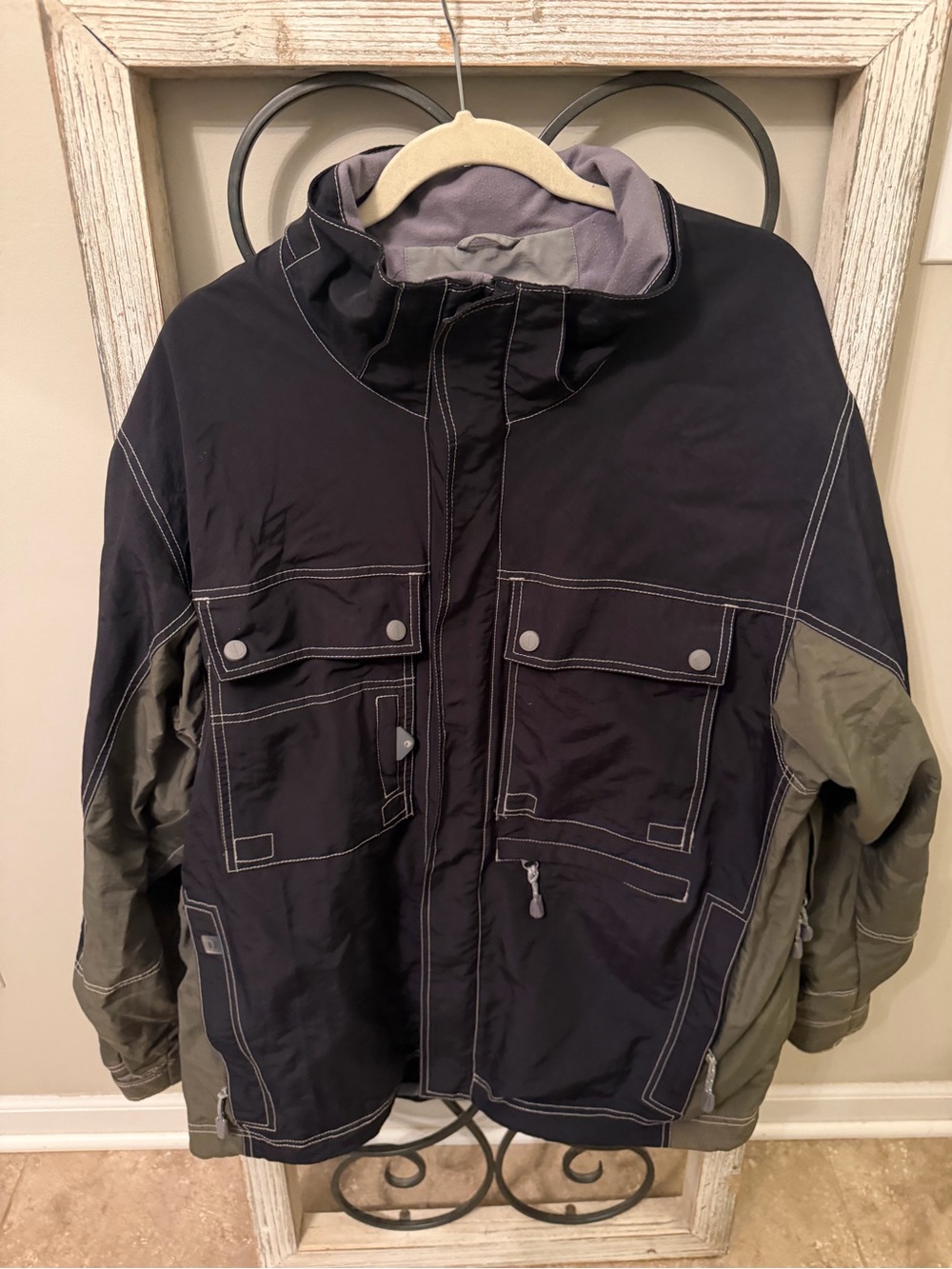 Black Dot Y2K Waterproof Snowboard Jacket Mens XL Multi Pocket Cargo Ski Coat